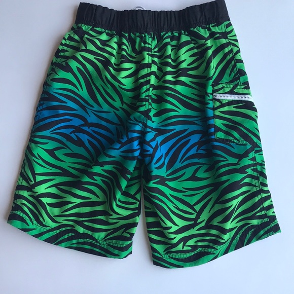 EUC 77Kids boys swim board shorts - Picture 3 of 5